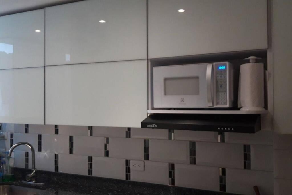 Modern And Cozy Apartment In Centro International 보고타 외부 사진