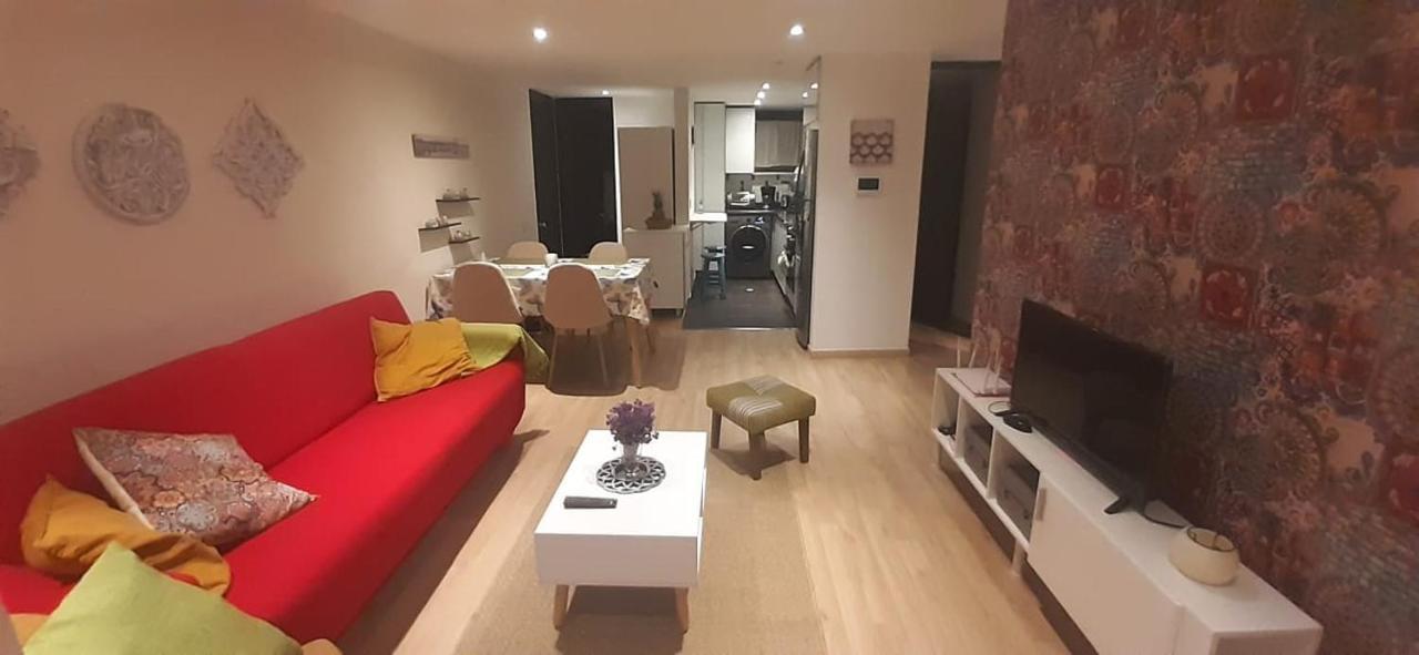 Modern And Cozy Apartment In Centro International 보고타 외부 사진
